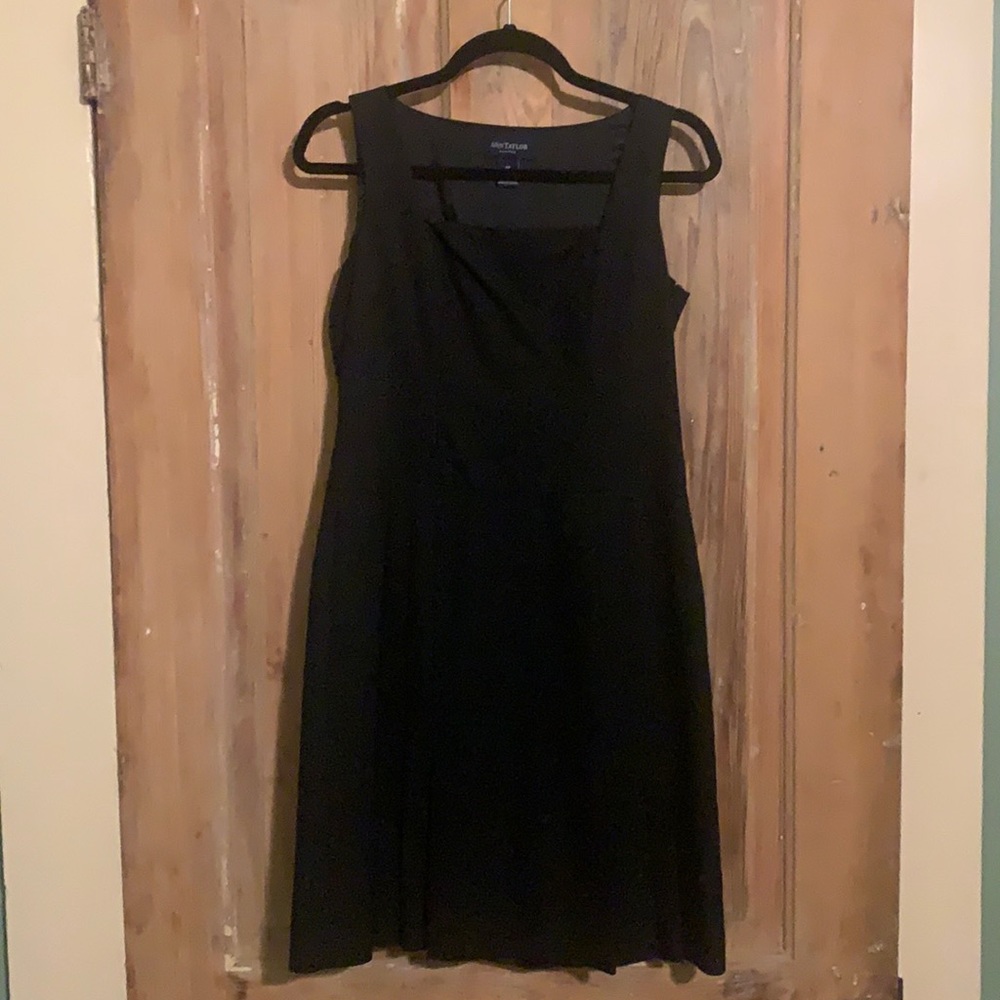 Black Ann Taylor dress 6P